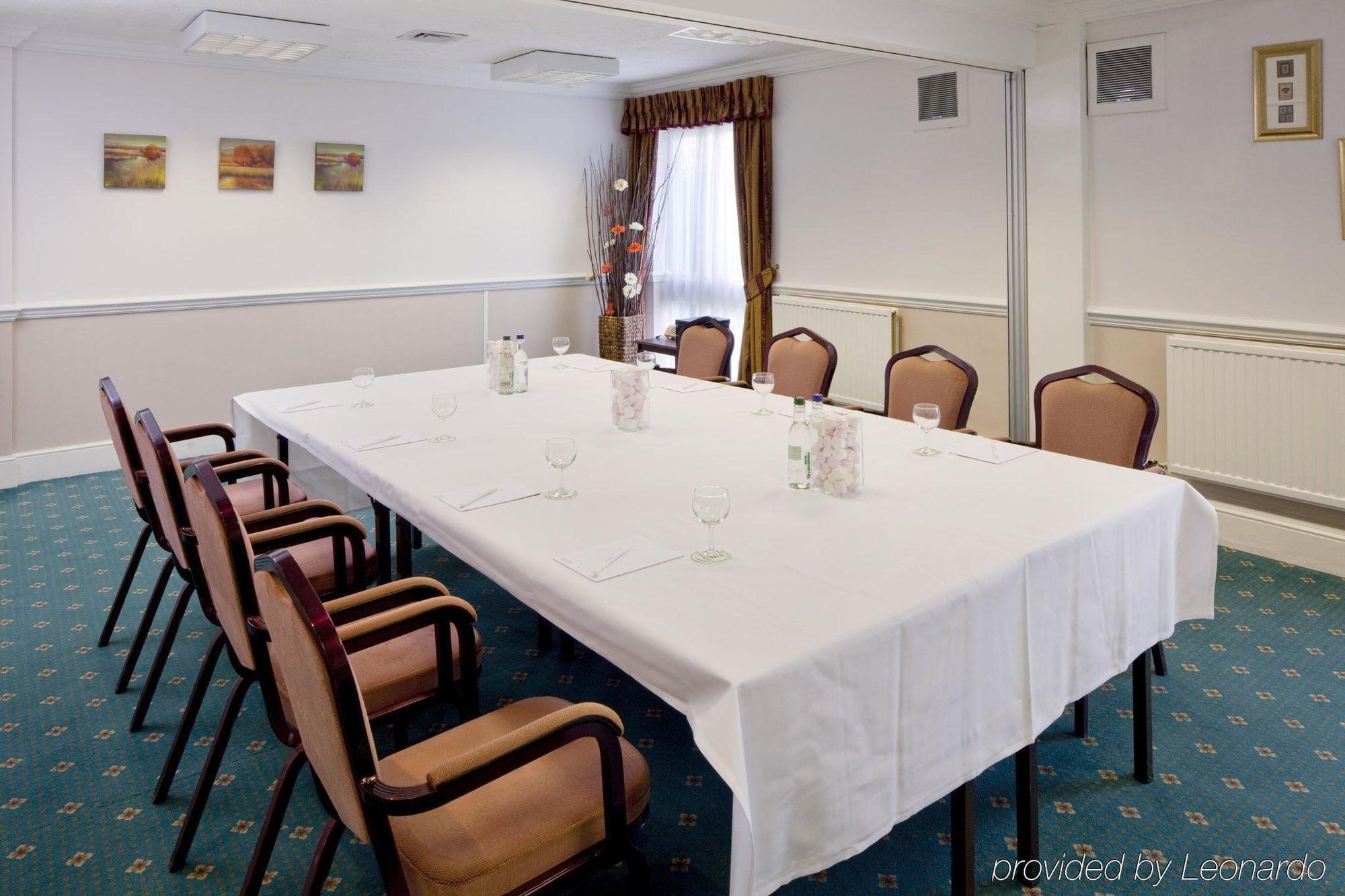 Holiday Inn Northampton West M1 Junc 16, An Ihg Hotel Flore Buitenkant foto