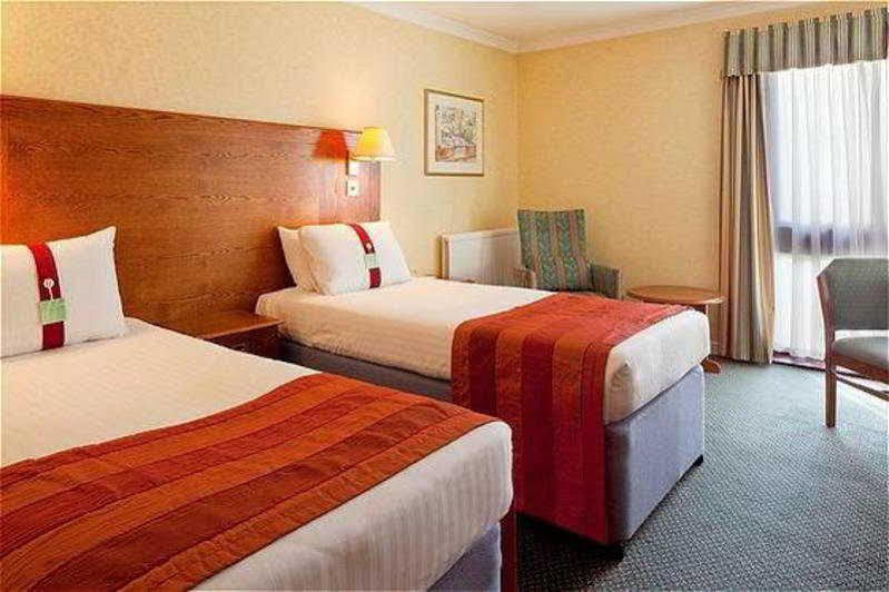 Holiday Inn Northampton West M1 Junc 16, An Ihg Hotel Flore Buitenkant foto